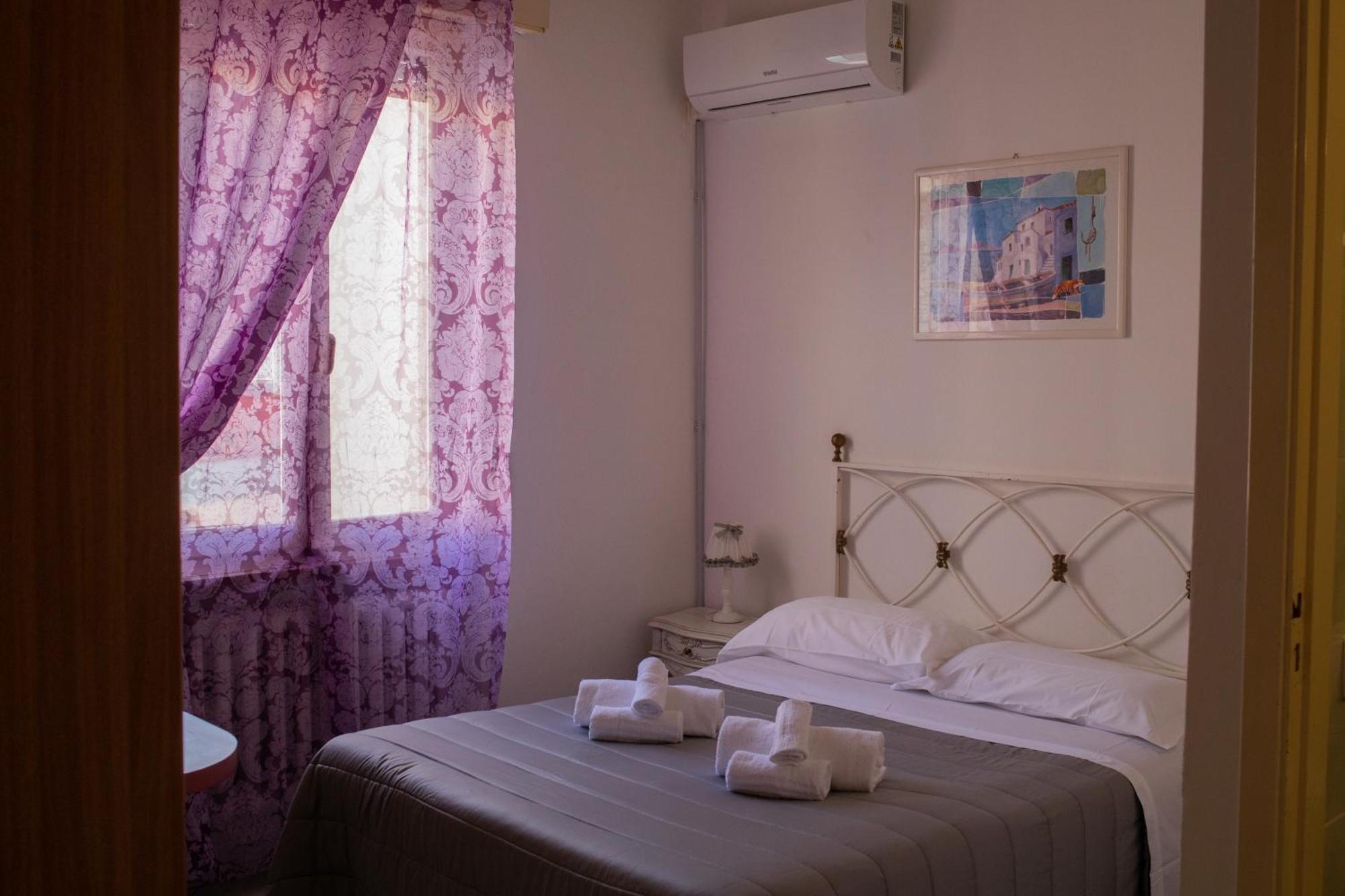 Hotel Ariston Piombino Kültér fotó