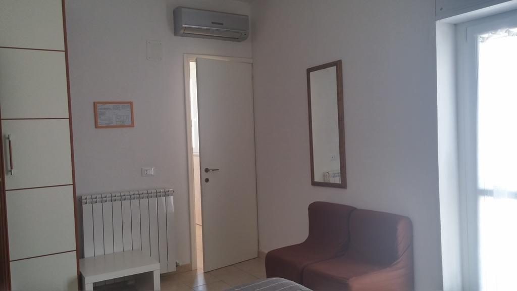 Hotel Ariston Piombino Kültér fotó