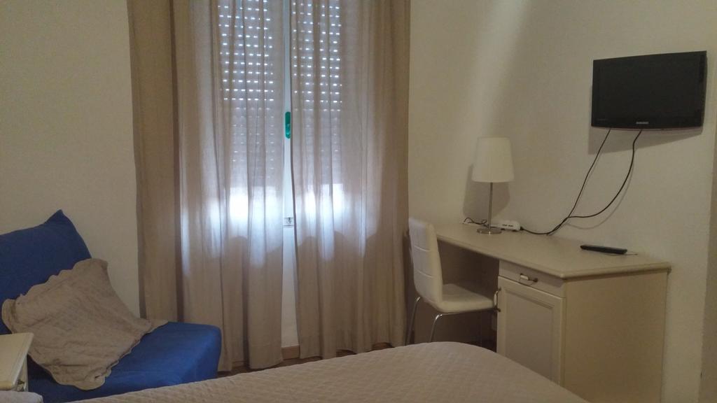 Hotel Ariston Piombino Kültér fotó