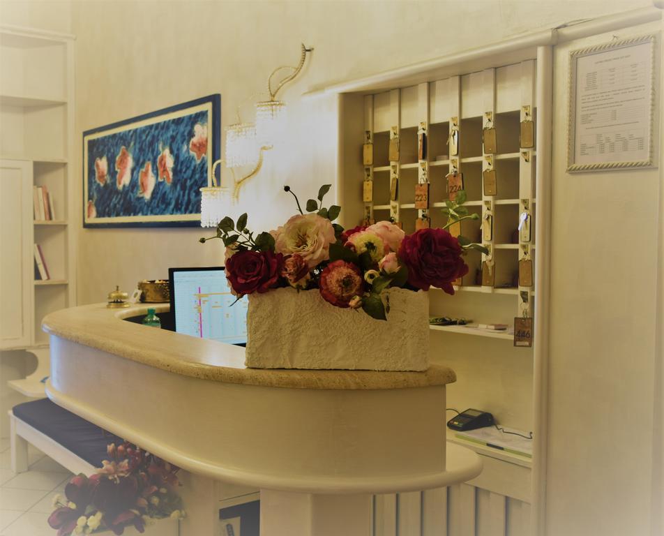 Hotel Ariston Piombino Kültér fotó